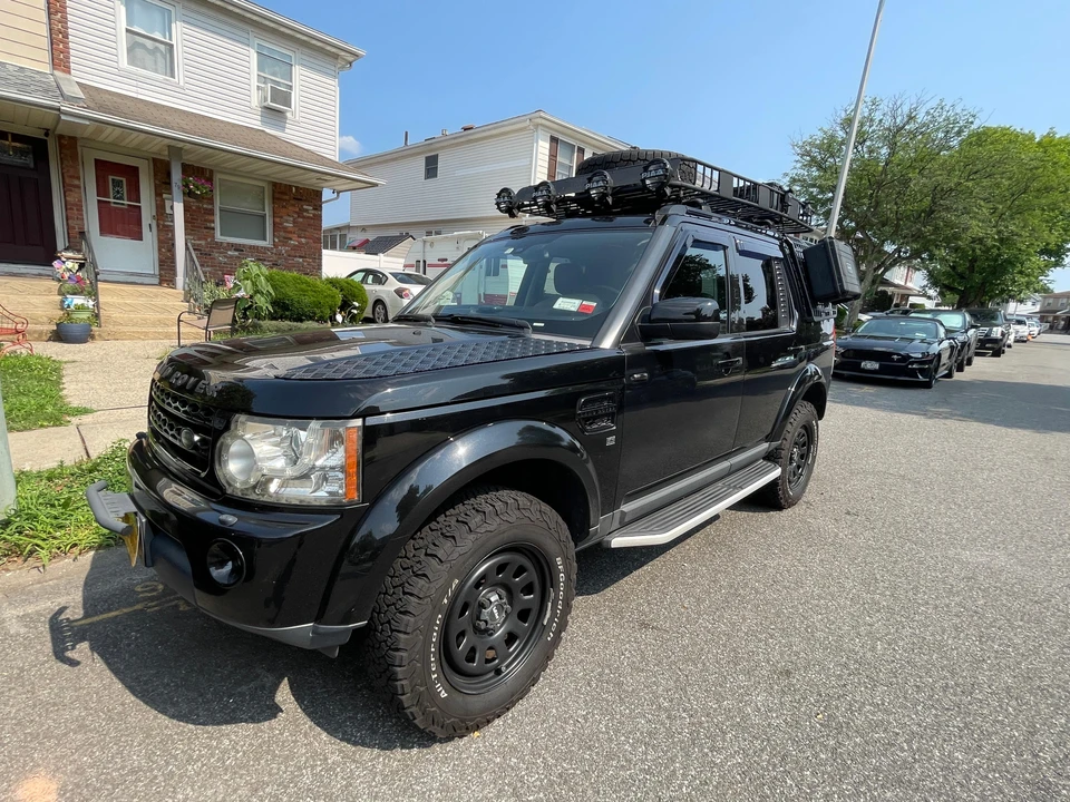 2011 Land Rover Discovery 4th Gen - Image 8 of 31
