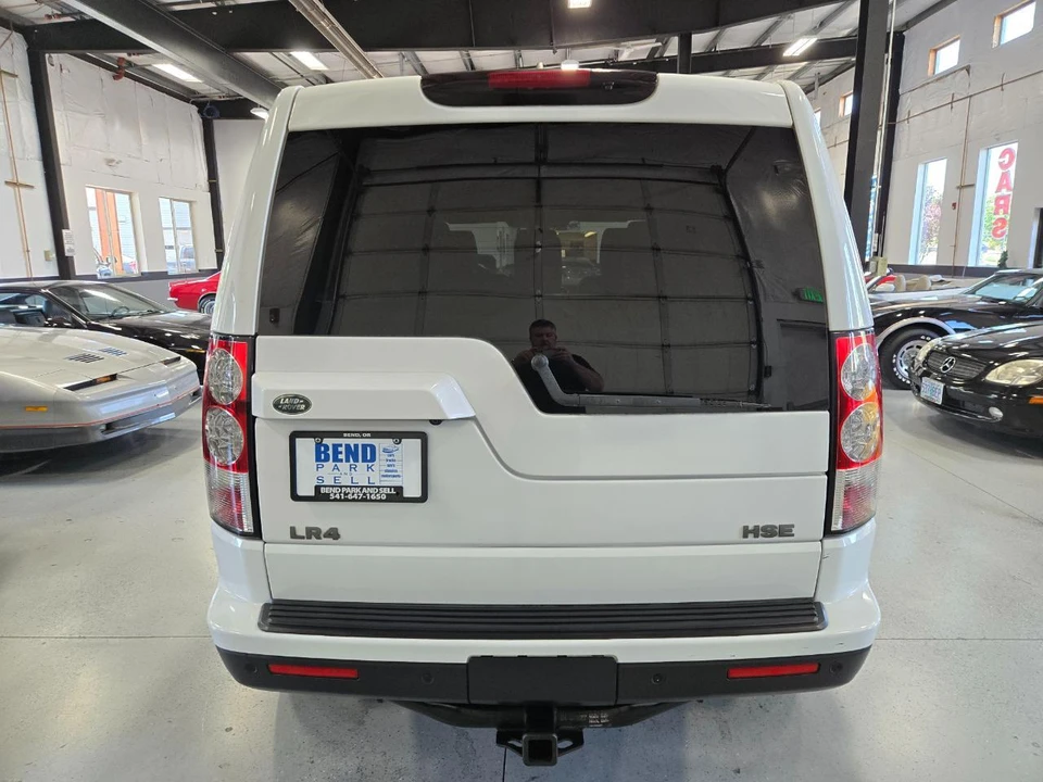 2011 Land Rover Discovery 4th Gen - Image 5 of 18