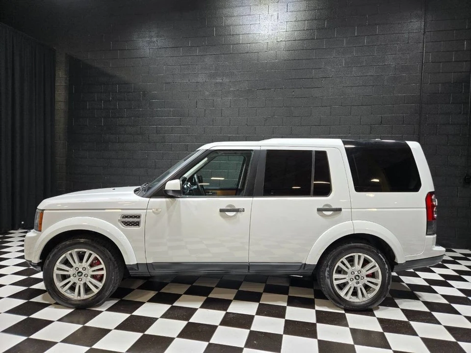 2011 Land Rover Discovery 4th Gen - Image 4 of 12