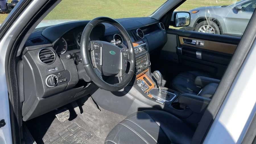 2011 Land Rover Discovery 4th Gen - Image 4 of 5