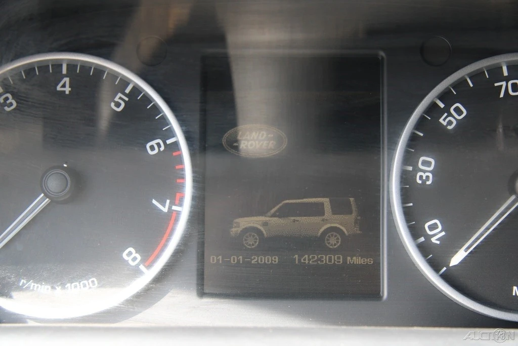 2011 Land Rover Discovery 4th Gen - Image 15 of 21