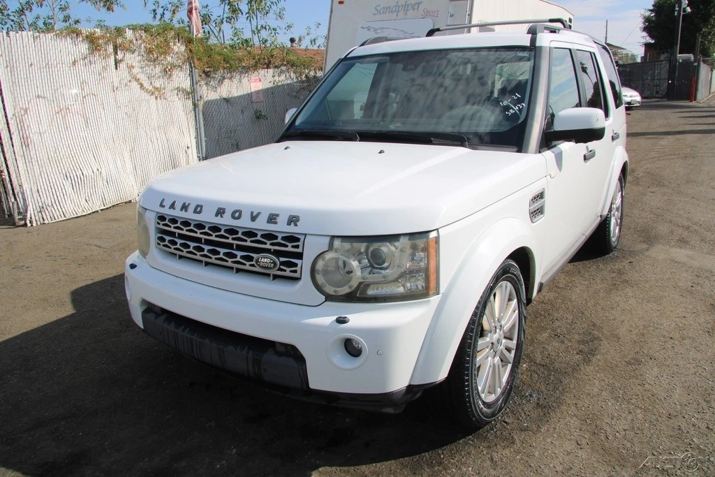 2011 Land Rover Discovery 4th Gen - Image 2 of 21