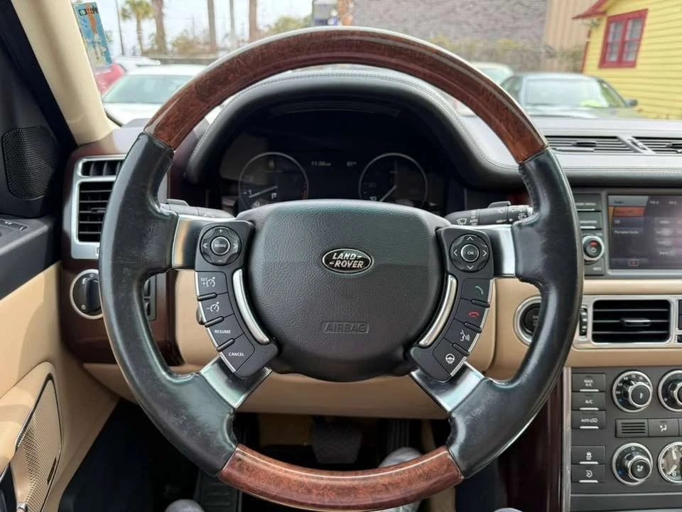 2011 Land Rover Range Rover L322 - Image 12 of 20