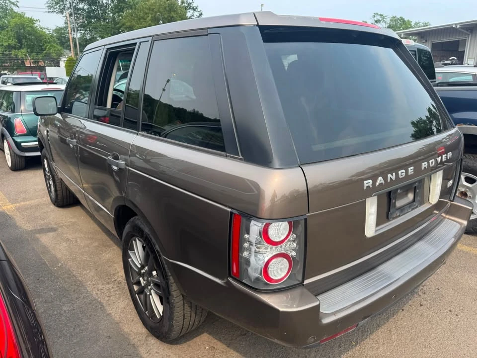 2011 Land Rover Range Rover L322 - Image 5 of 8