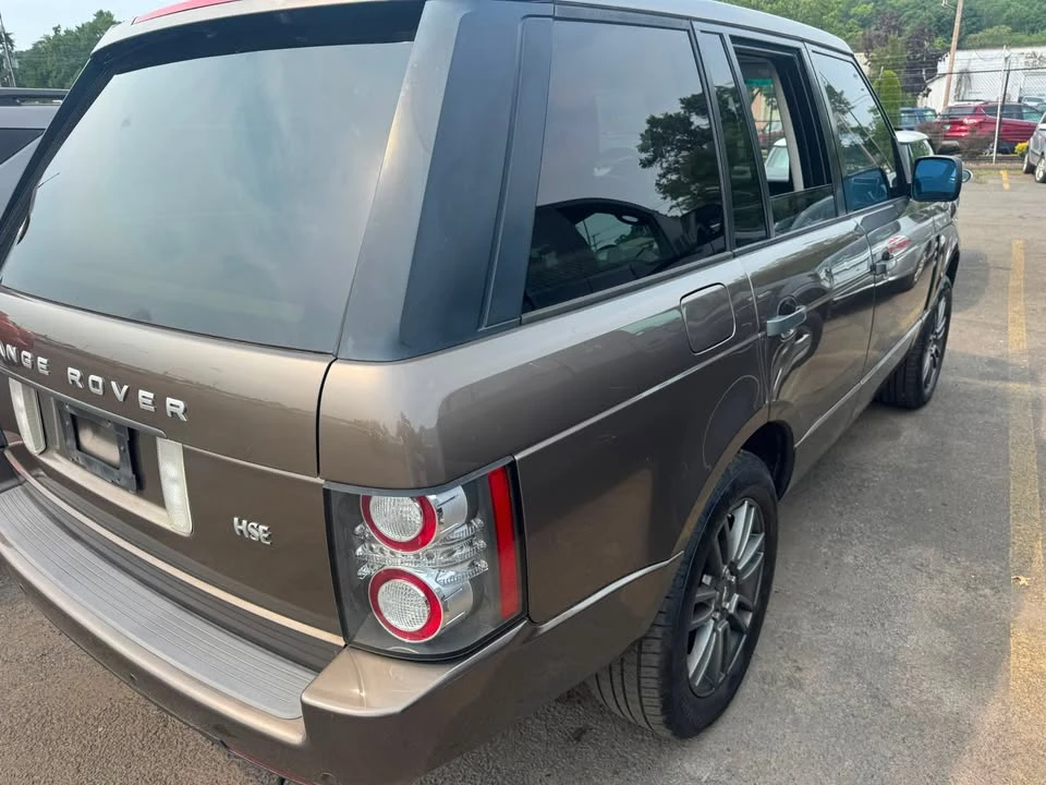 2011 Land Rover Range Rover L322 - Image 3 of 8