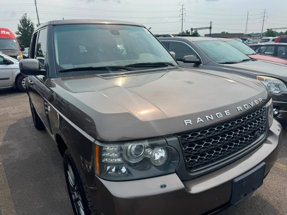 2011 Land Rover Range Rover L322 - Image 2 of 8