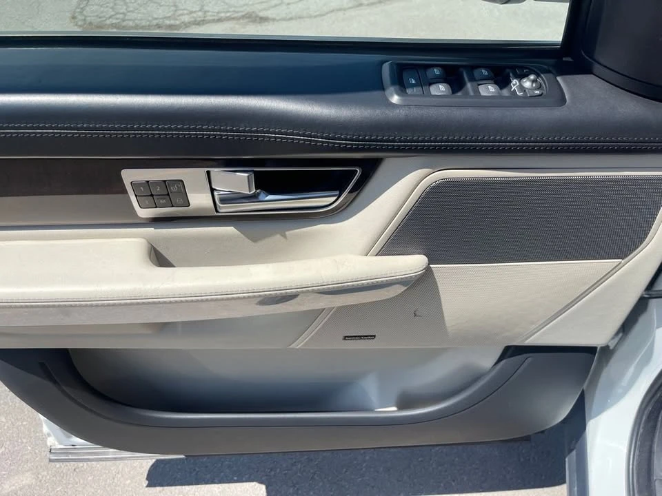 2011 Land Rover Range Rover L322 - Image 9 of 20