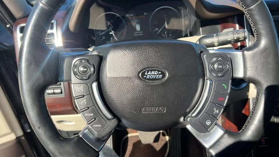 2011 Land Rover Range Rover L322 - Image 15 of 20