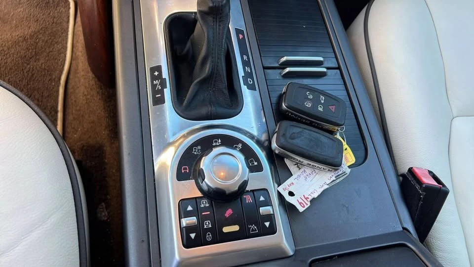2011 Land Rover Range Rover L322 - Image 14 of 20