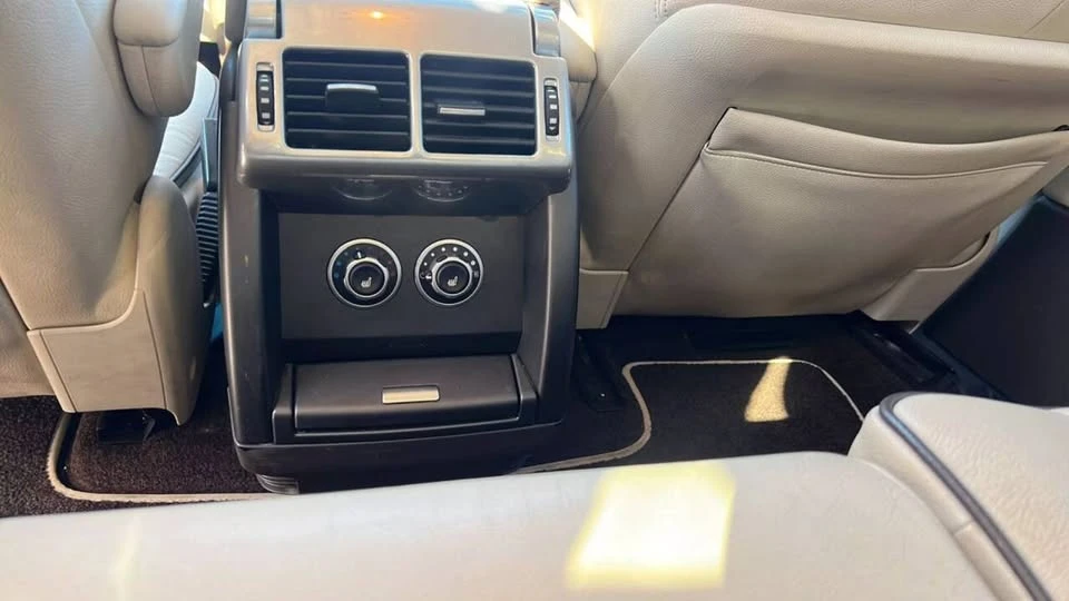 2011 Land Rover Range Rover L322 - Image 20 of 20