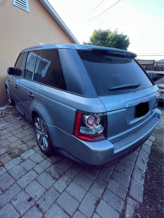 2011 Land Rover Range Rover L322 - Image 2 of 7