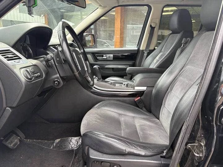 2011 Land Rover Range Rover L322 - Image 2 of 11