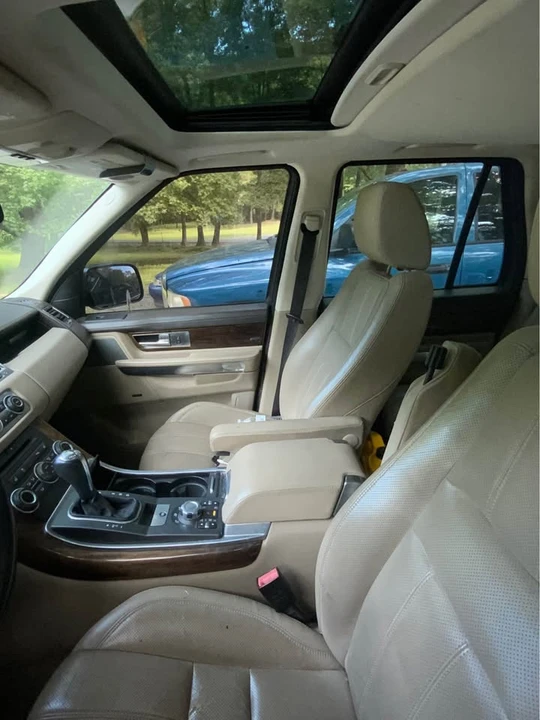 2011 Land Rover Range Rover L322 - Image 7 of 8