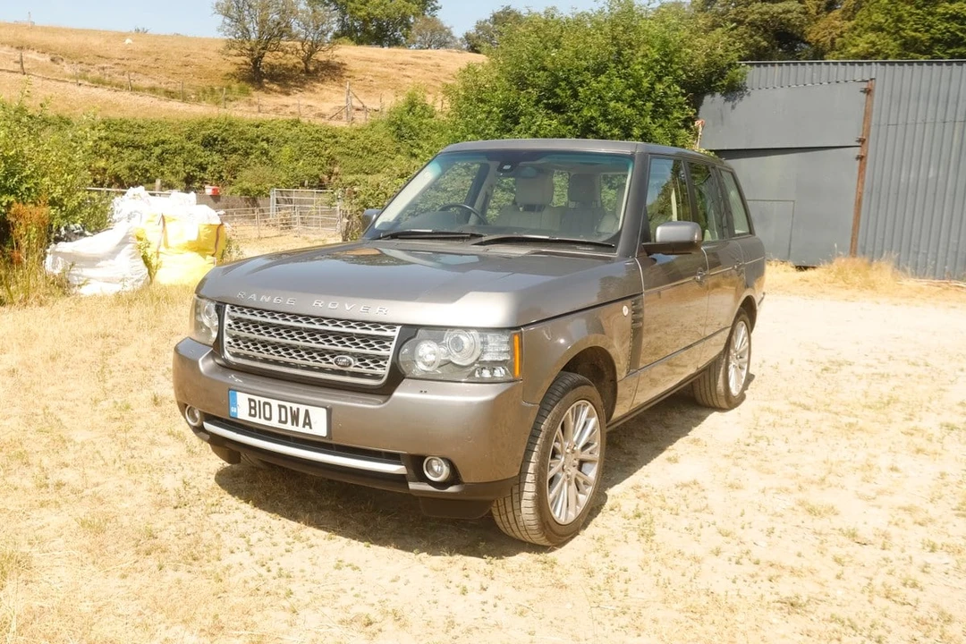 2011 Land Rover Range Rover L322 - Image 19 of 30