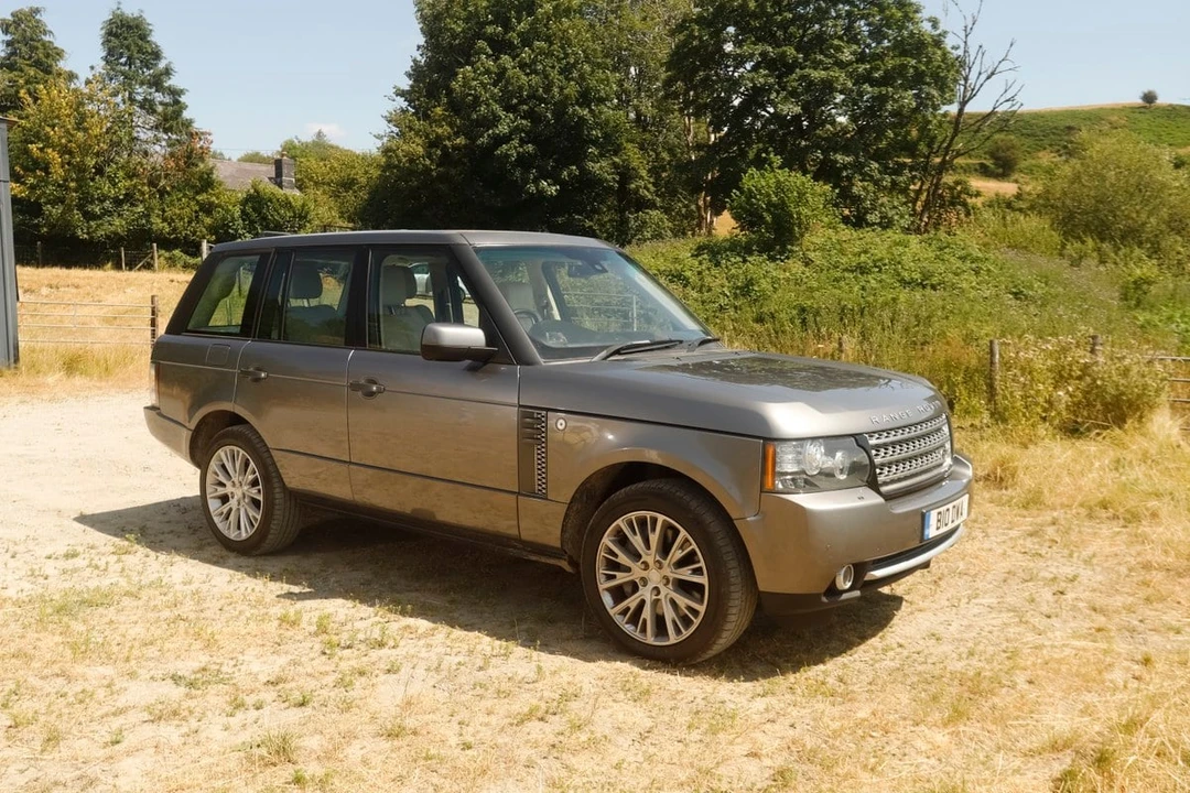 2011 Land Rover Range Rover L322 - Image 22 of 30