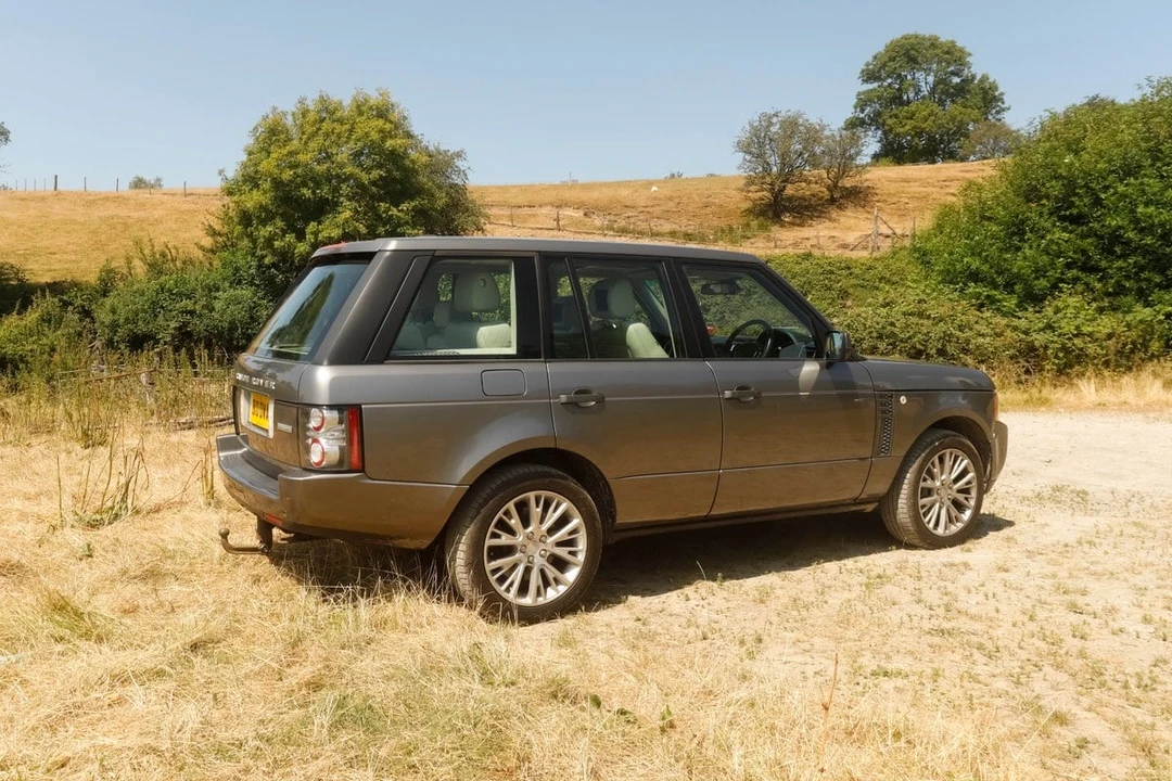 2011 Land Rover Range Rover L322 - Image 30 of 30