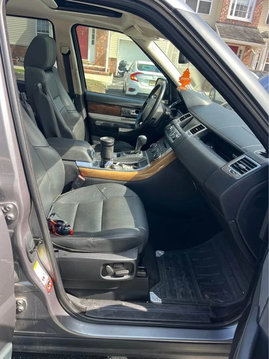 2011 Land Rover Range Rover L322 - Image 10 of 14