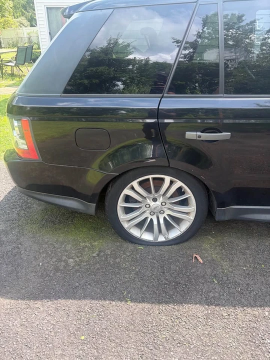 2011 Land Rover Range Rover L322 - Image 4 of 10