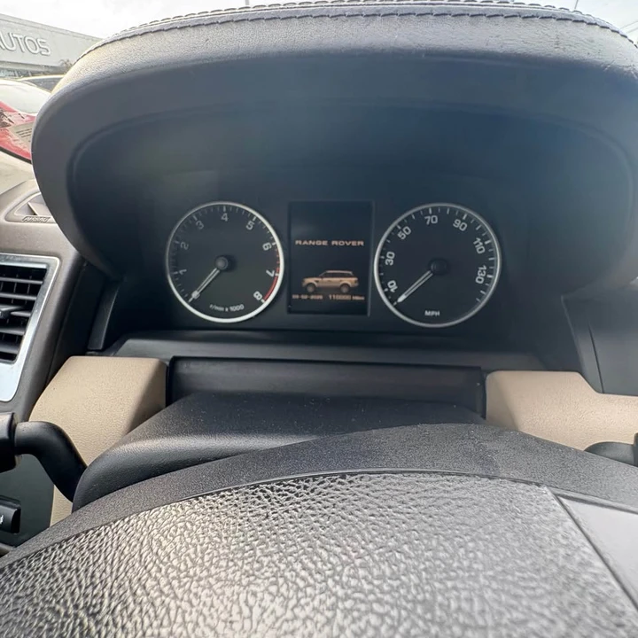 2011 Land Rover Range Rover L322 - Image 6 of 12