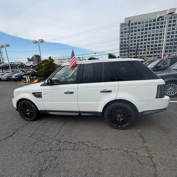 2011 Land Rover Range Rover L322 - Image 9 of 12