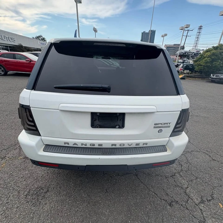 2011 Land Rover Range Rover L322 - Image 10 of 12