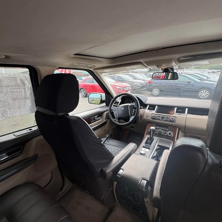 2011 Land Rover Range Rover L322 - Image 8 of 12