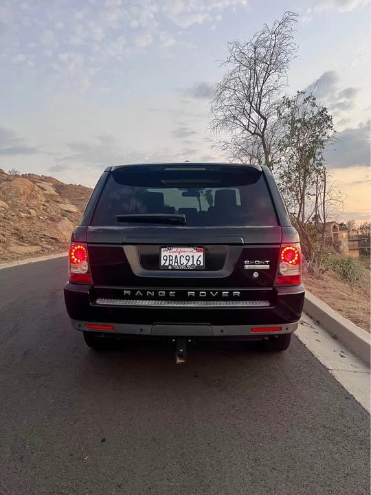 2011 Land Rover Range Rover L322 - Image 5 of 11