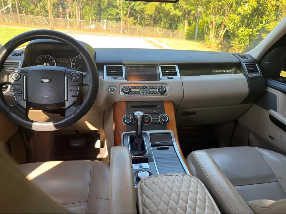 2011 Land Rover Range Rover L322 - Image 10 of 15