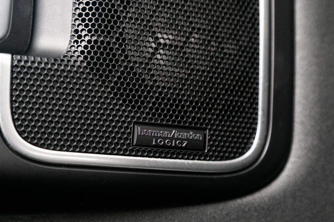 2011 Land Rover Range Rover L322 - Image 16 of 31