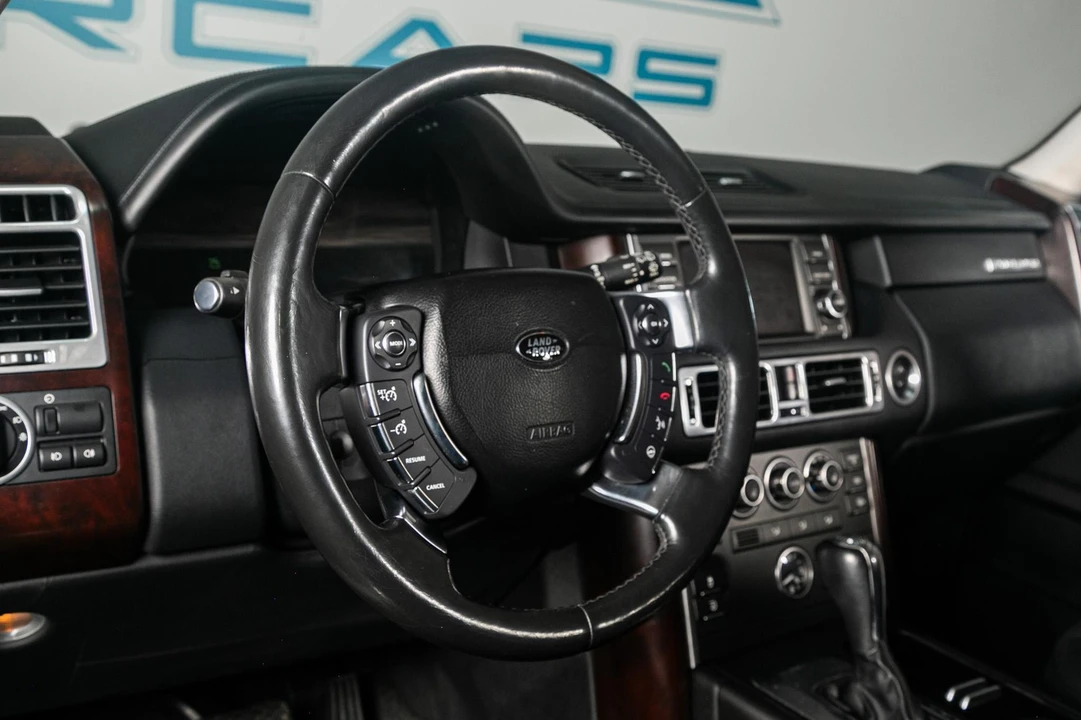 2011 Land Rover Range Rover L322 - Image 2 of 31