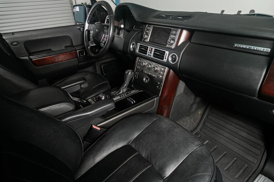 2011 Land Rover Range Rover L322 - Image 31 of 31