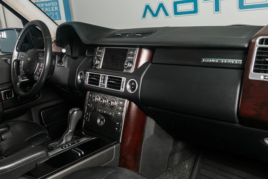 2011 Land Rover Range Rover L322 - Image 29 of 31