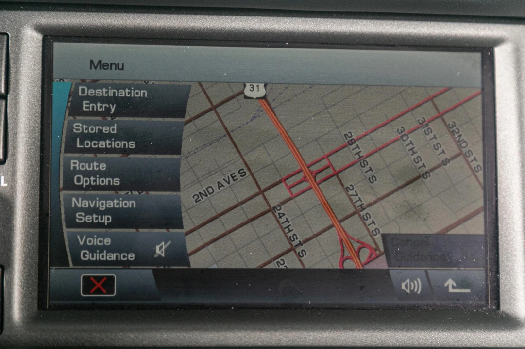 2011 Land Rover Range Rover L322 - Image 10 of 31
