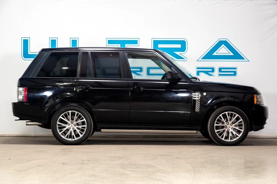 2011 Land Rover Range Rover L322 - Image 9 of 21