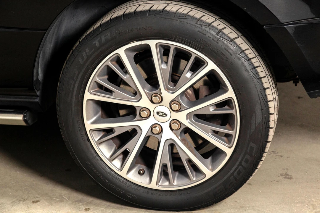 2011 Land Rover Range Rover L322 - Image 14 of 21