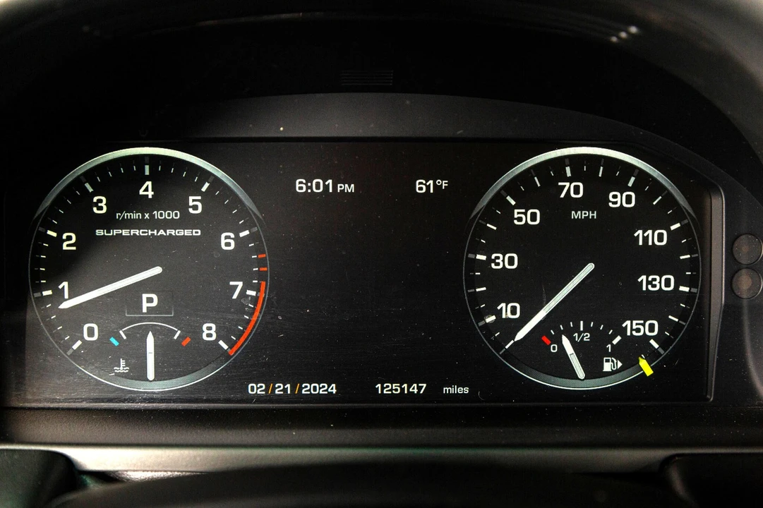 2011 Land Rover Range Rover L322 - Image 13 of 21