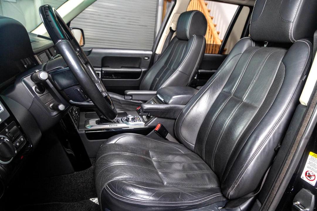 2011 Land Rover Range Rover L322 - Image 4 of 21