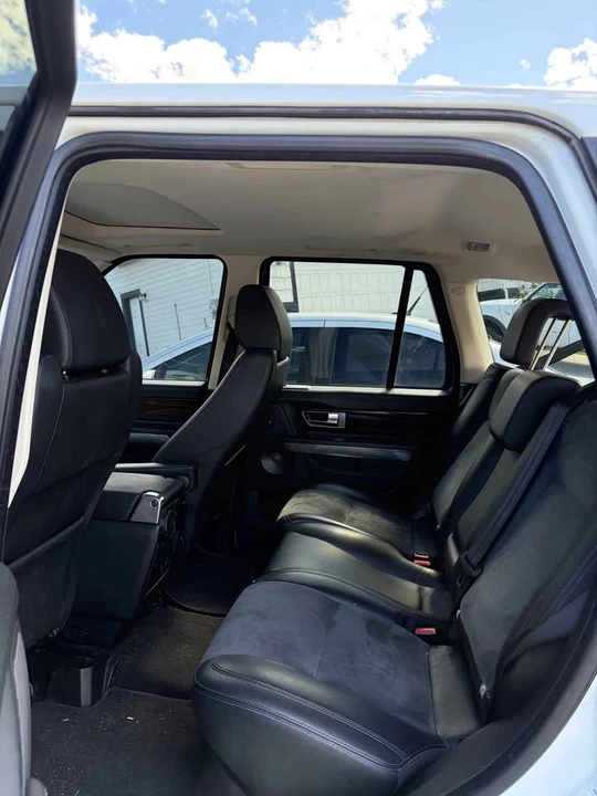 2011 Land Rover Range Rover L322 - Image 4 of 6
