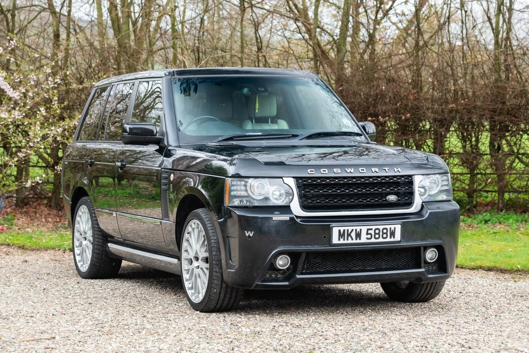 2011 Land Rover Range Rover L322 - Image 13 of 30