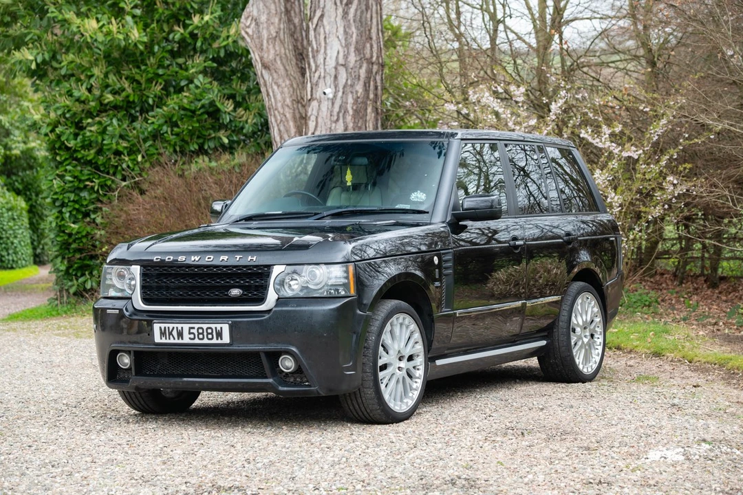 2011 Land Rover Range Rover L322 - Image 3 of 30