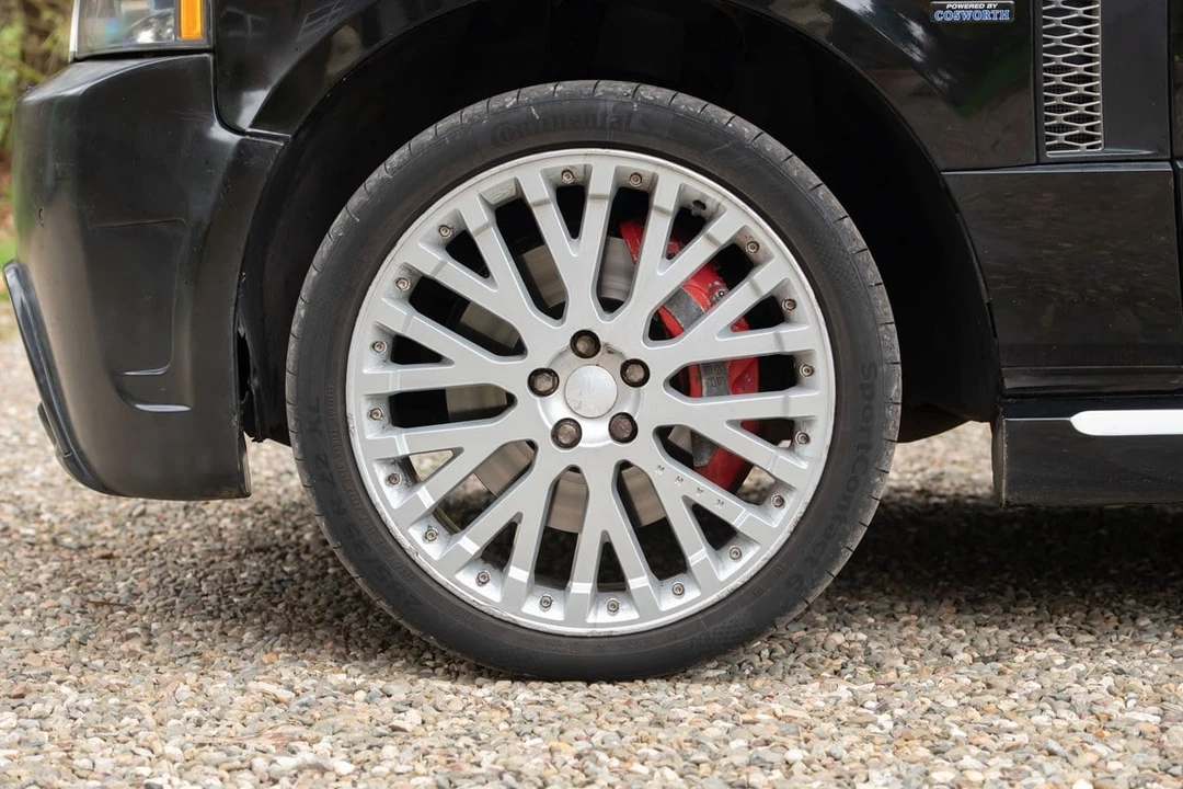2011 Land Rover Range Rover L322 - Image 17 of 30