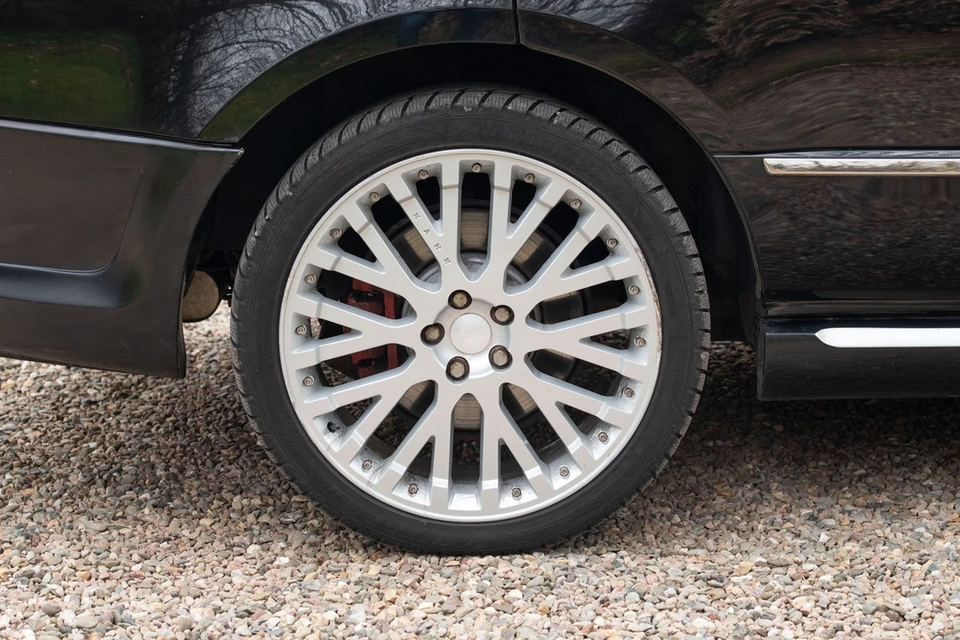 2011 Land Rover Range Rover L322 - Image 19 of 30