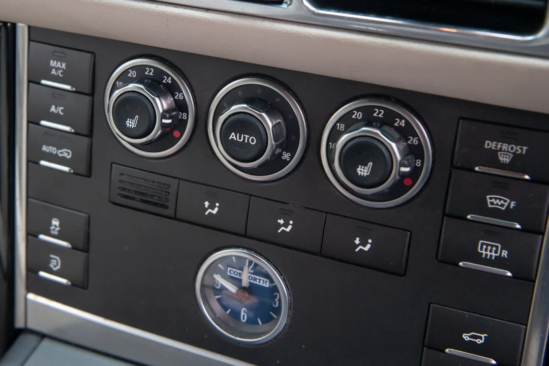 2011 Land Rover Range Rover L322 - Image 30 of 30