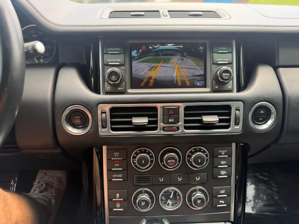 2011 Land Rover Range Rover L322 - Image 18 of 20