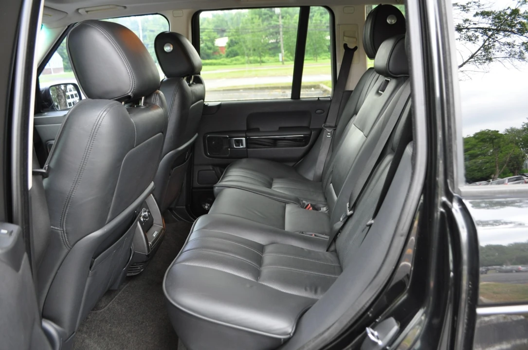 2011 Land Rover Range Rover L322 - Image 10 of 30