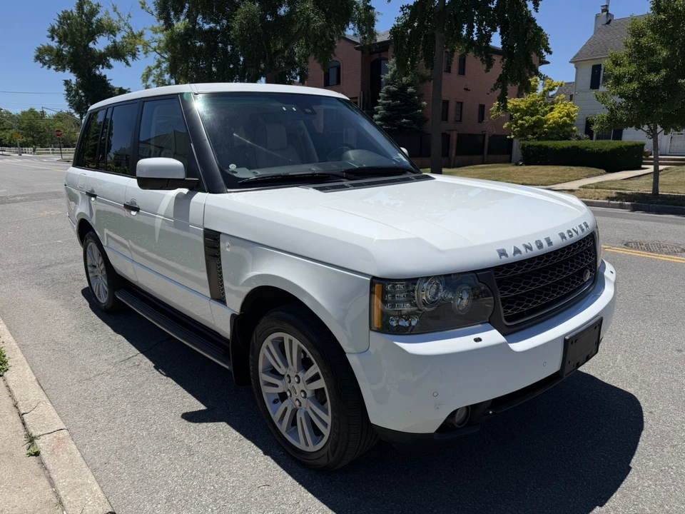 2011 Land Rover Range Rover L322 - Image 4 of 31