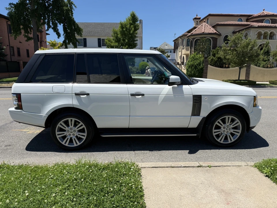 2011 Land Rover Range Rover L322 - Image 5 of 31