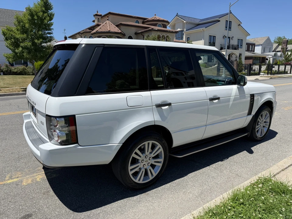 2011 Land Rover Range Rover L322 - Image 6 of 31
