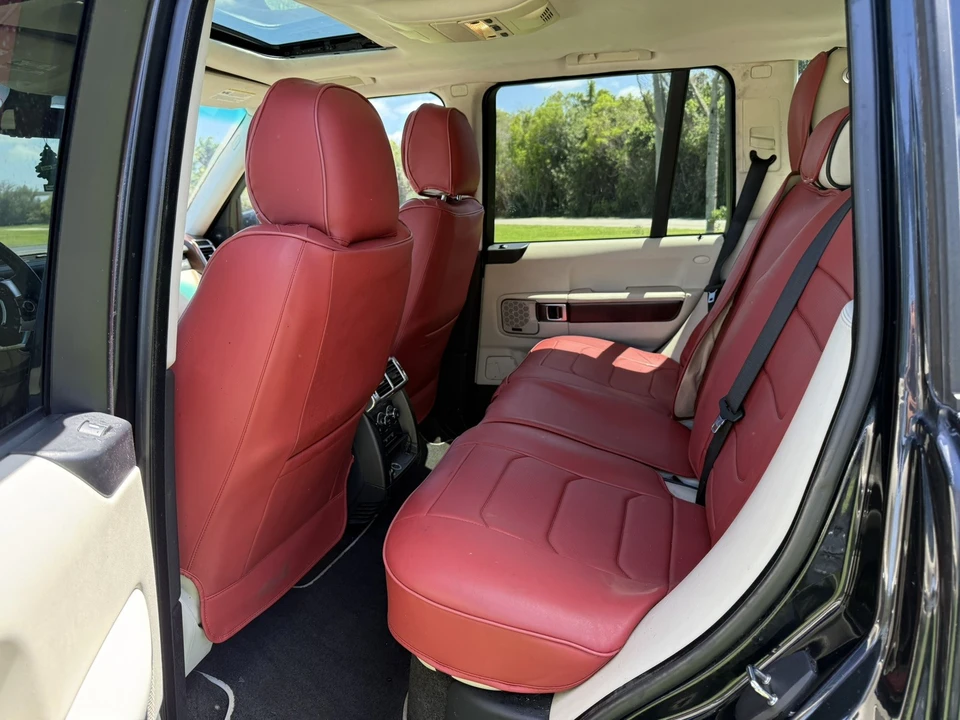 2011 Land Rover Range Rover L322 - Image 13 of 31