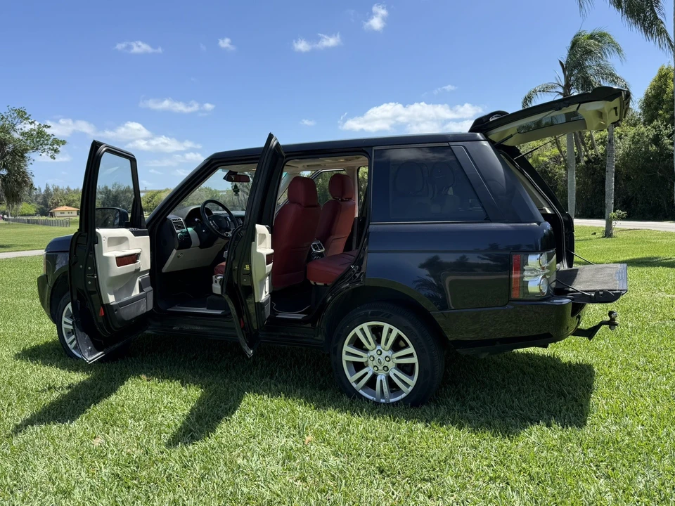2011 Land Rover Range Rover L322 - Image 6 of 31
